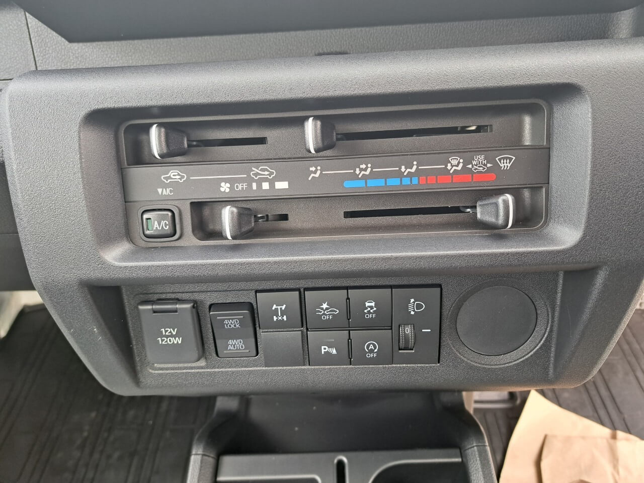 2022 Daihatsu Hijet HD Dump add image thumbnail